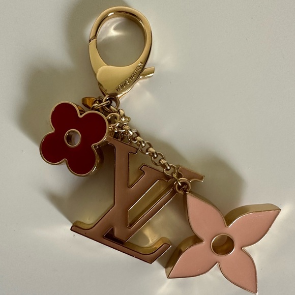 Louis Vuitton Handbags - LOUIS VUITTON | EUC | Fleur de Monogram Bag Charm | Light Pink Hot Pink & Gold